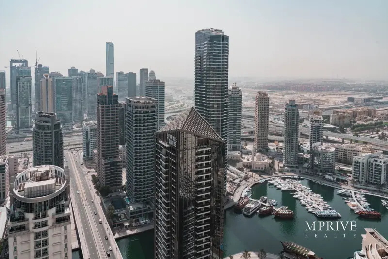 Spacious 2 BR | Unfurnished | Available on Nov 10