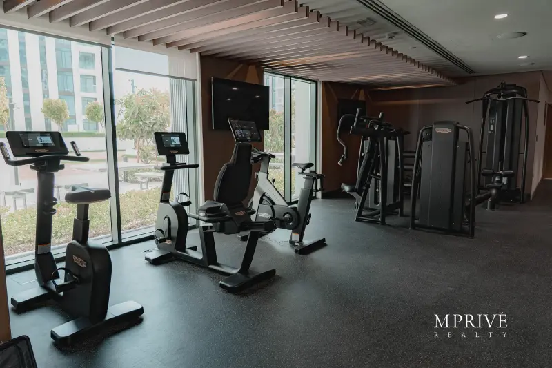 Spacious 1BR | Premium | Modern Waterfront Living