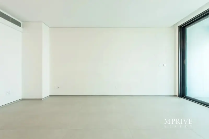 Luxury Beachfront Living | 2BR with Sea View
