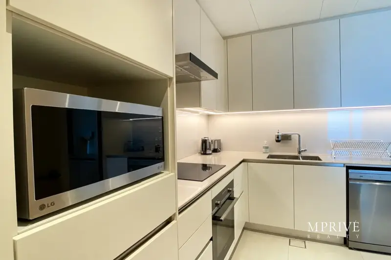 Best Price | Upgraded | Spacious | 5 Star Living