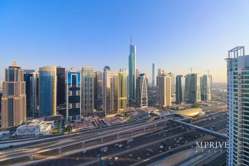 Spacious Layout | High Floor | Closed to Metro