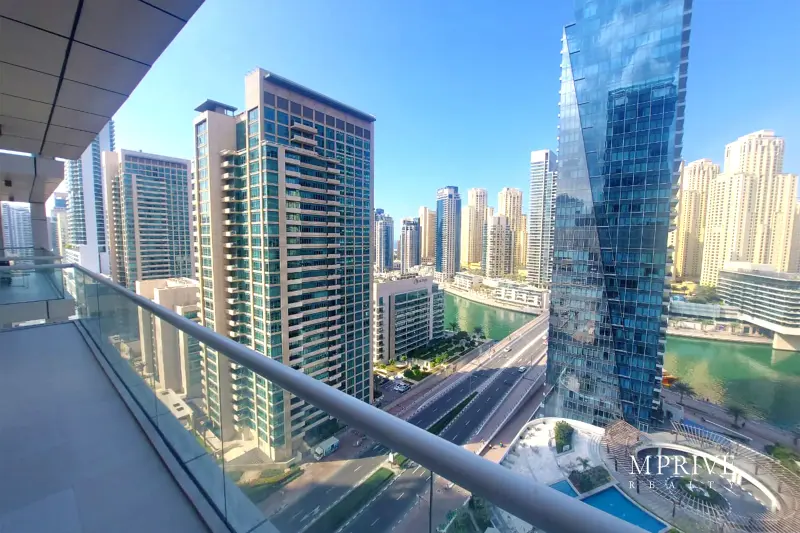 Spacious 2BR | Marina Lake Views | Closed to Metro