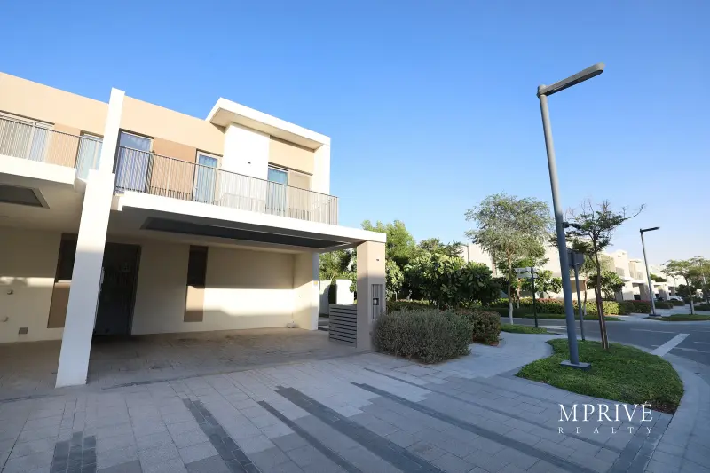 Corner Unit | Well Maintained |Partially Furnished