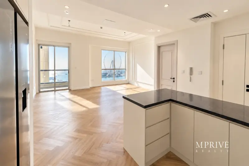 Full Sea View and Dubai Eye View | Semi Furnished
