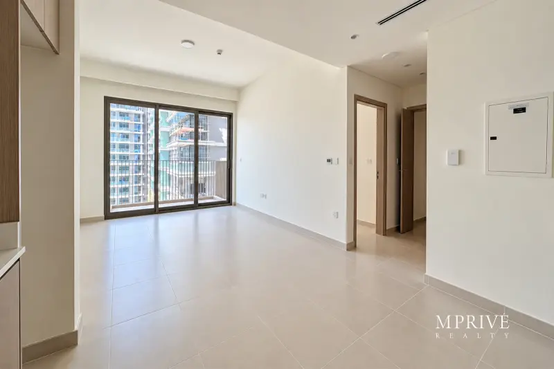 Garden View | High Floor | Close to Mall