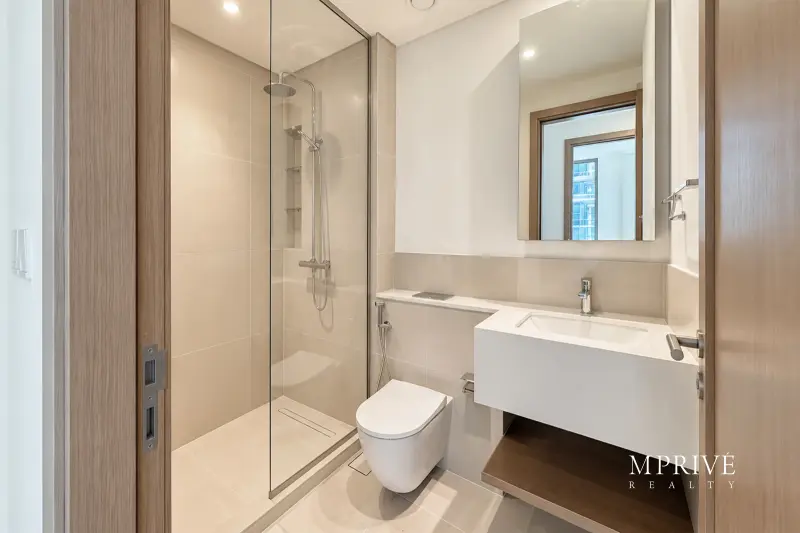 1 BR | Garden View | High Floor | Close to Mall