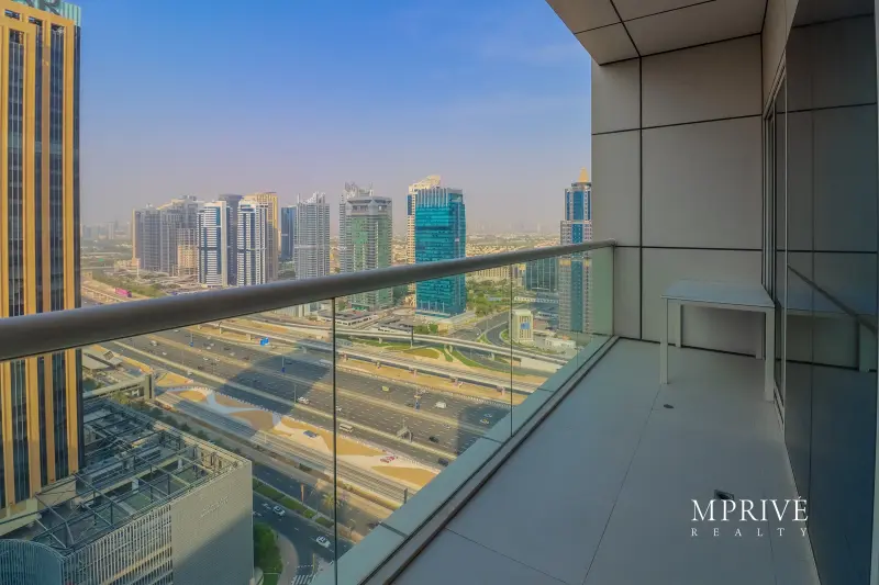 Close to Metro | Marina View | Ready-to-Move-In